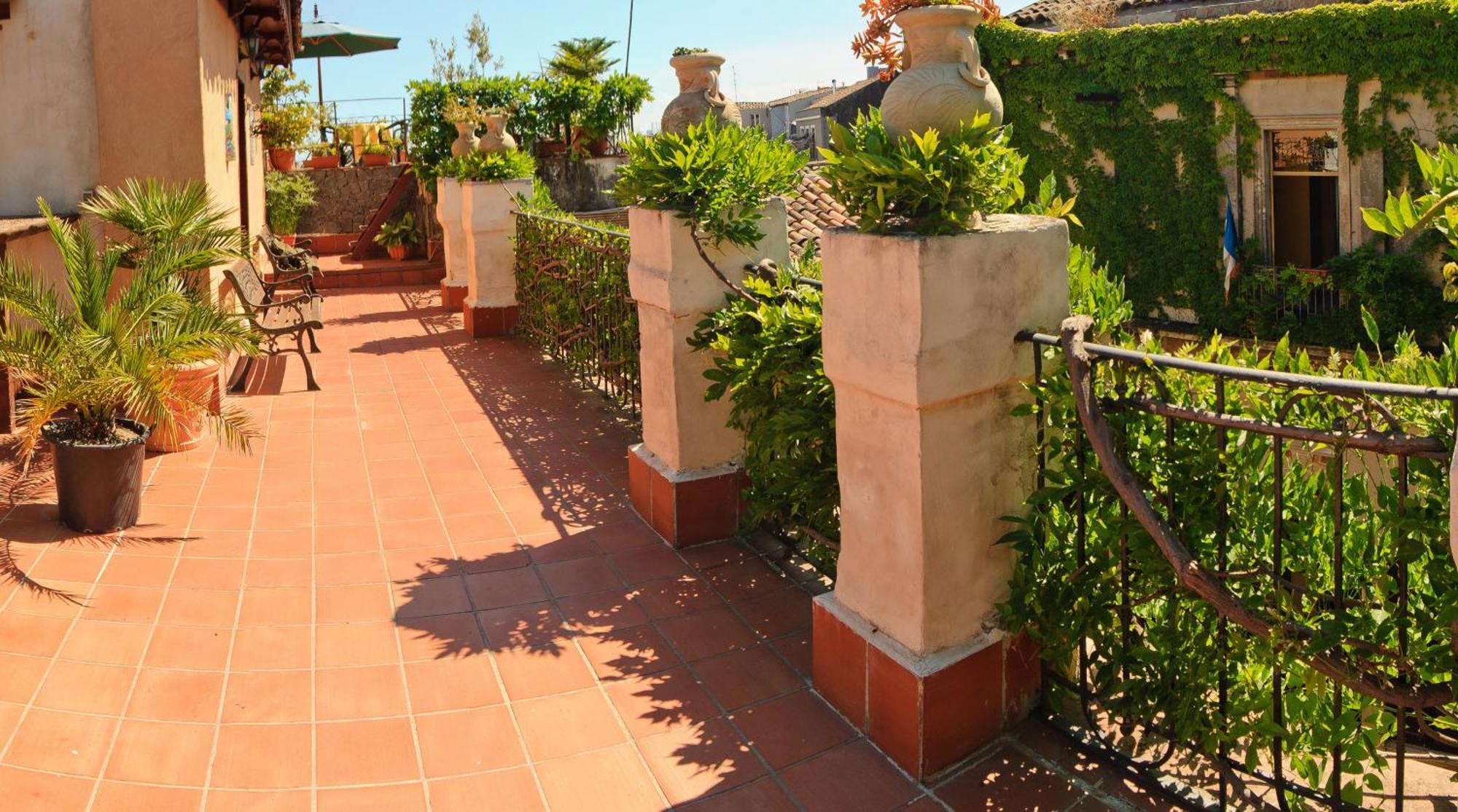 Hotel Biscari Catânia Exterior foto